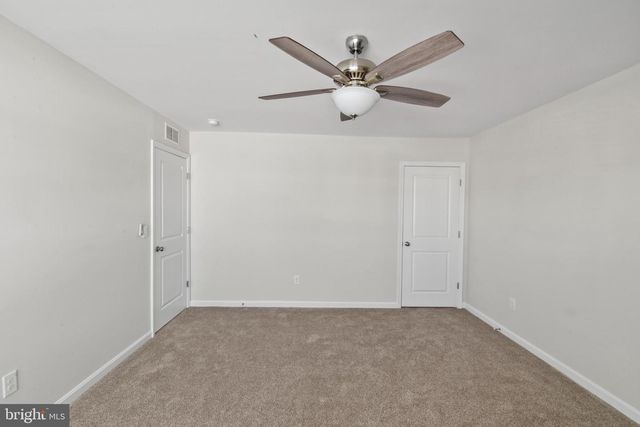 194 GUMSPRING DR, Charles Town, WV 25414