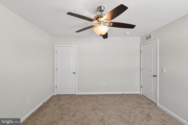 194 GUMSPRING DR, Charles Town, WV 25414