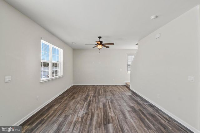 194 GUMSPRING DR, Charles Town, WV 25414