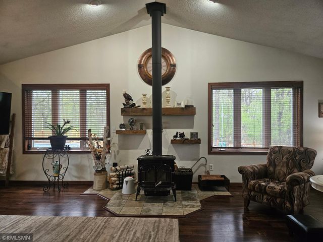 9722 302nd Avenue NW, Princeton, MN 55371