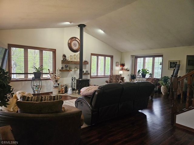 9722 302nd Avenue NW, Princeton, MN 55371
