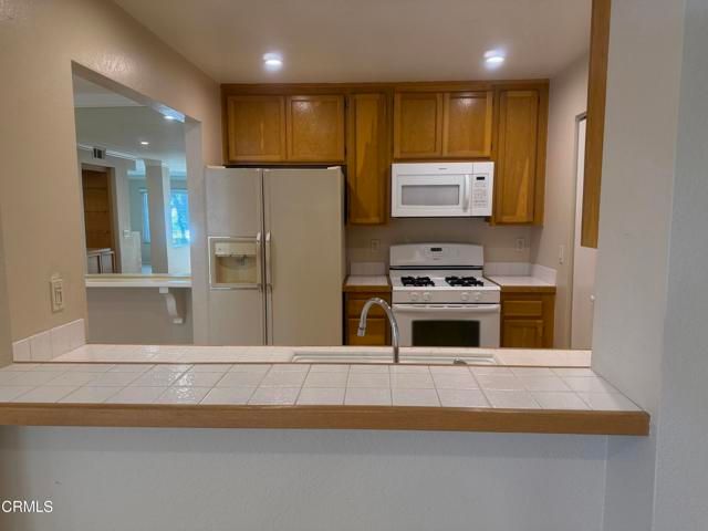 2232 Martinique Lane, Oxnard, CA 93035