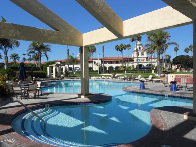 2232 Martinique Lane, Oxnard, CA 93035