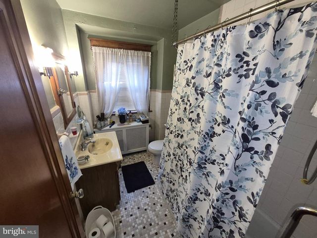 111 TAYLOR ST, Bristol, PA 19007