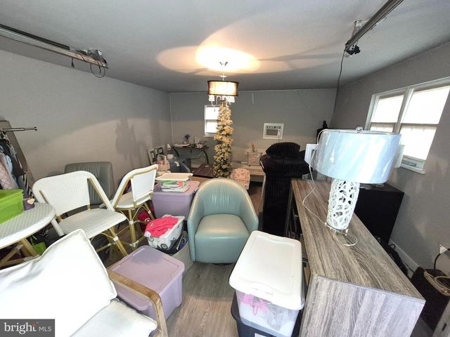 111 TAYLOR ST, Bristol, PA 19007