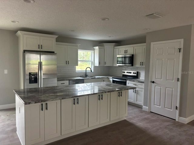 9328 N CORTLANDT DRIVE, Dunnellon, FL 34434