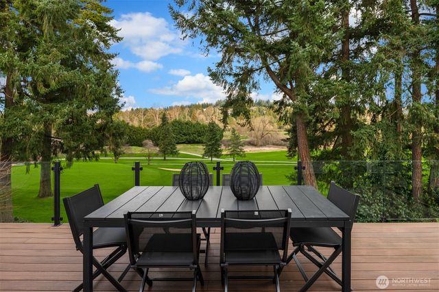 2242 79th Avenue NE, Medina, WA 98039