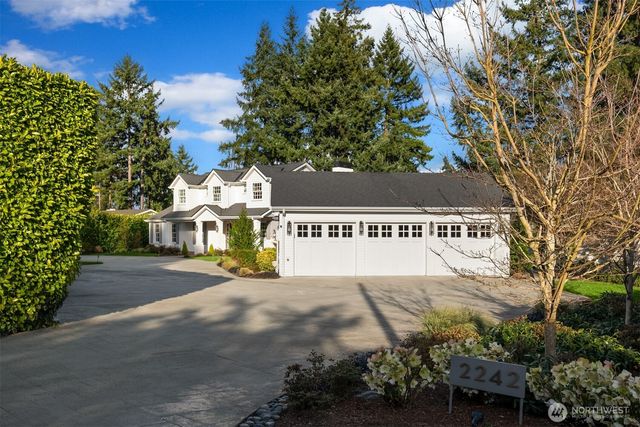 2242 79th Avenue NE, Medina, WA 98039