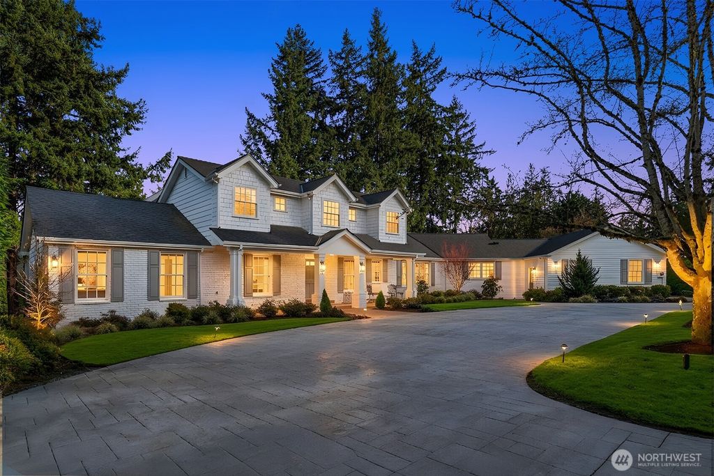 2242 79th Avenue NE, Medina, WA 98039