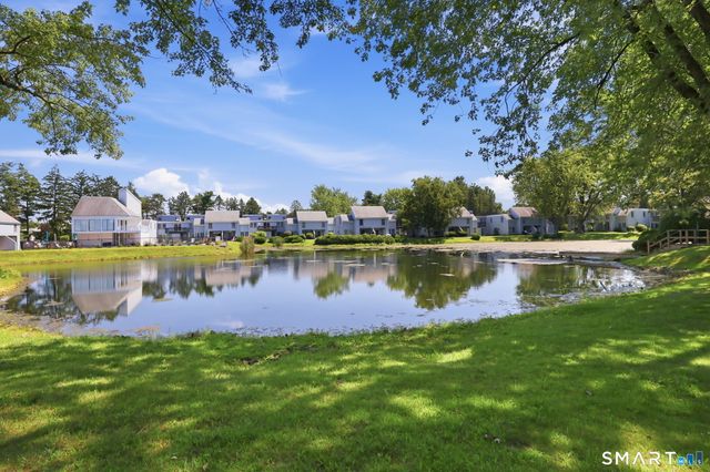 75 Cinnamon Springs 75, South Windsor, CT 06074