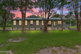 13263 Vidalia Road, Pass Christian, MS 39571
