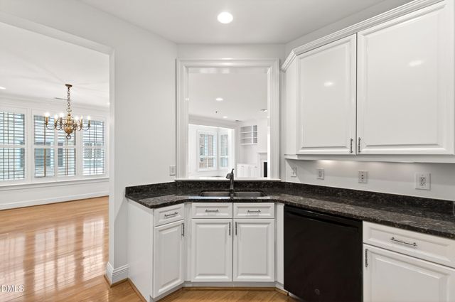 2813 Market Bridge Lane 205, Raleigh, NC 27608