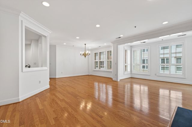 2813 Market Bridge Lane 205, Raleigh, NC 27608