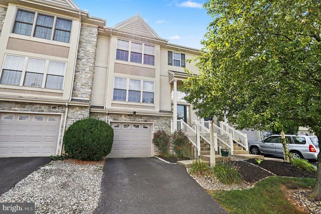 634 LAUSCH LN, Lancaster, PA 17601