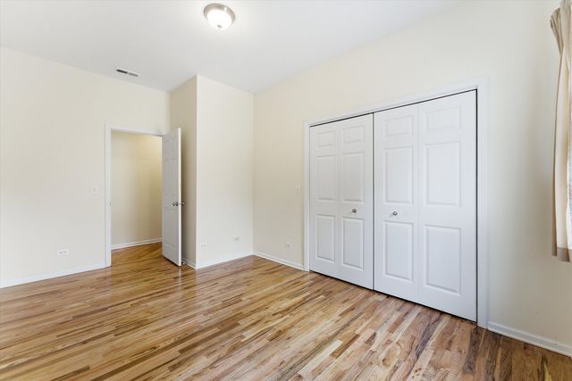 7018 N Ashland Boulevard 1N, Chicago, IL 60626