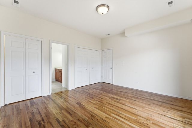 7018 N Ashland Boulevard 1N, Chicago, IL 60626
