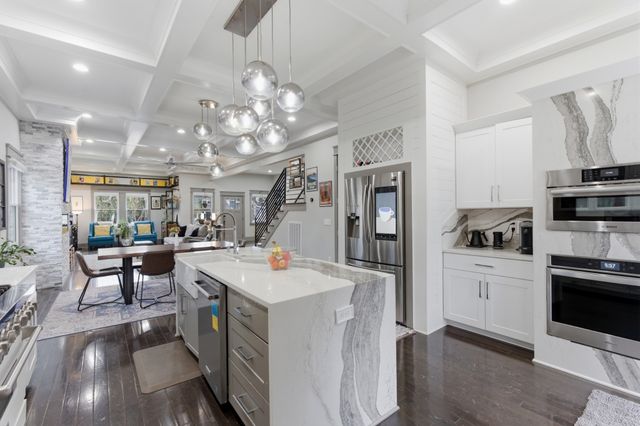 1105 Stockell St, Nashville, TN 37207