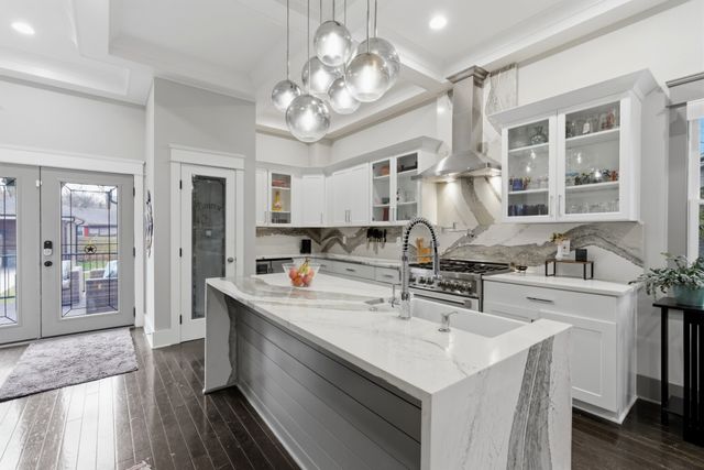 1105 Stockell St, Nashville, TN 37207