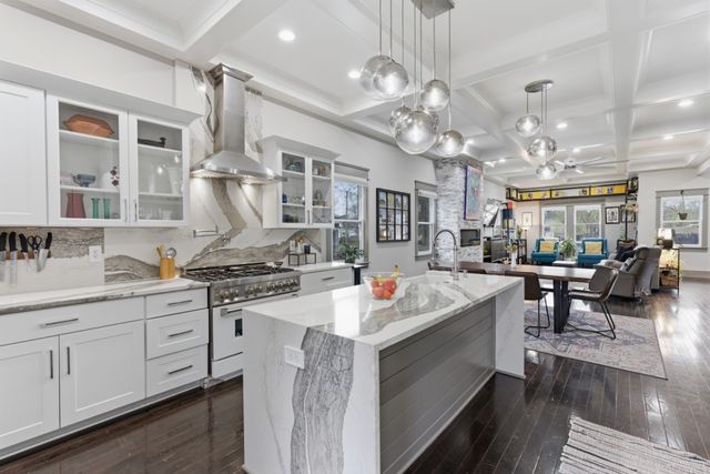 1105 Stockell St, Nashville, TN 37207