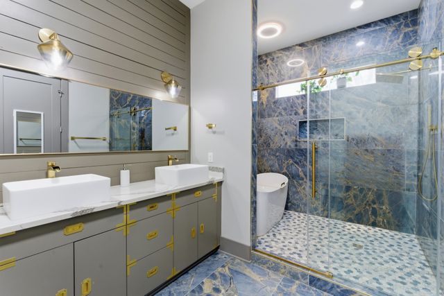 1105 Stockell St, Nashville, TN 37207