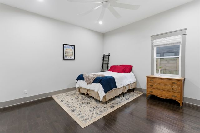 1105 Stockell St, Nashville, TN 37207