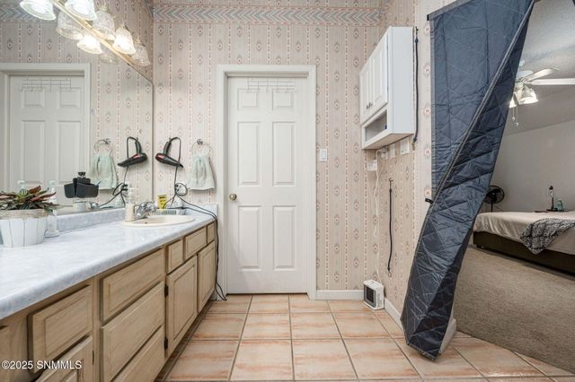 5024 Moon Shadow Place, Las Cruces, NM 88011