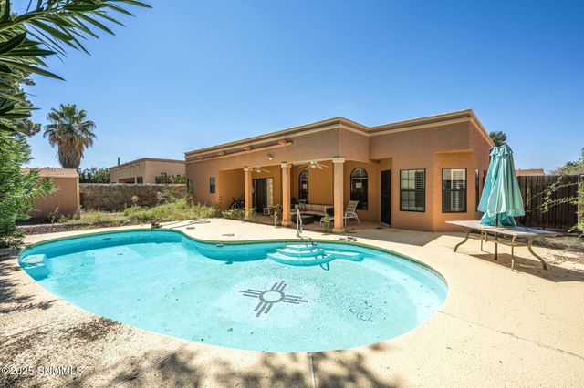 5024 Moon Shadow Place, Las Cruces, NM 88011