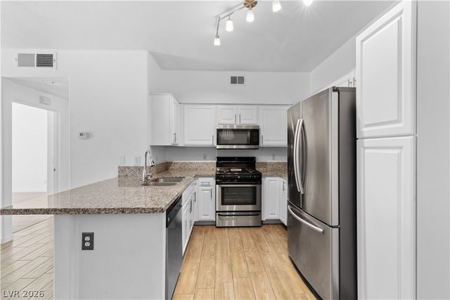 5751 East Hacienda Avenue 222, Las Vegas, NV 89122