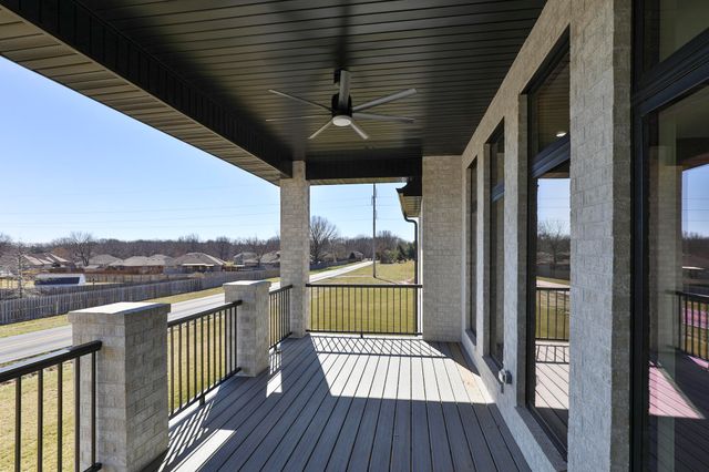 2044 N Unbridled Court, Springfield, MO 65802