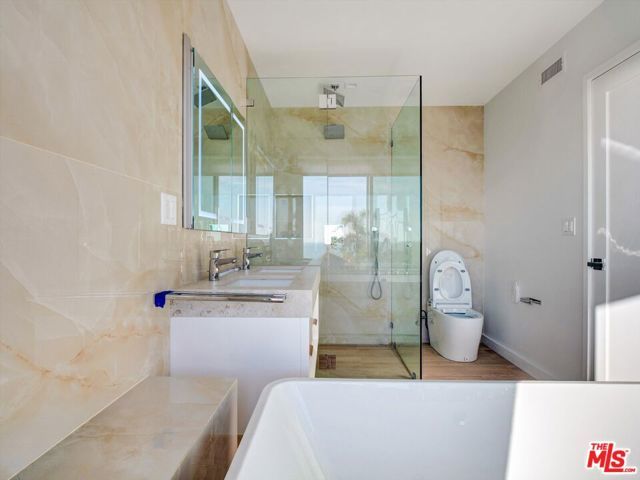 18109 Coastline Drive, Malibu, CA 90265