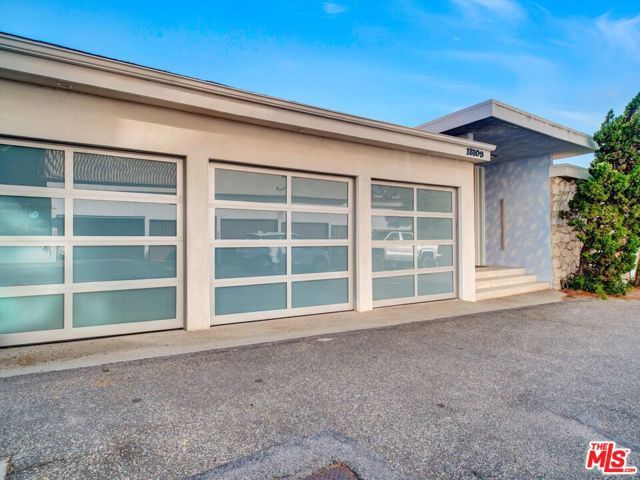 18109 Coastline Drive, Malibu, CA 90265