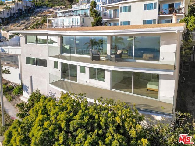 18109 Coastline Drive, Malibu, CA 90265