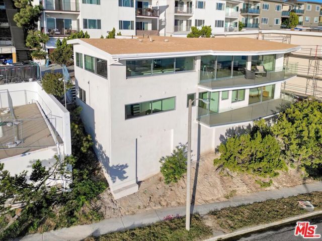 18109 Coastline Drive, Malibu, CA 90265