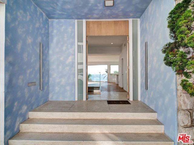 18109 Coastline Drive, Malibu, CA 90265