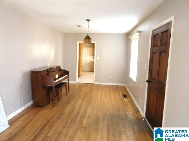 905 LYNNDALE LANE, Birmingham, AL 35214