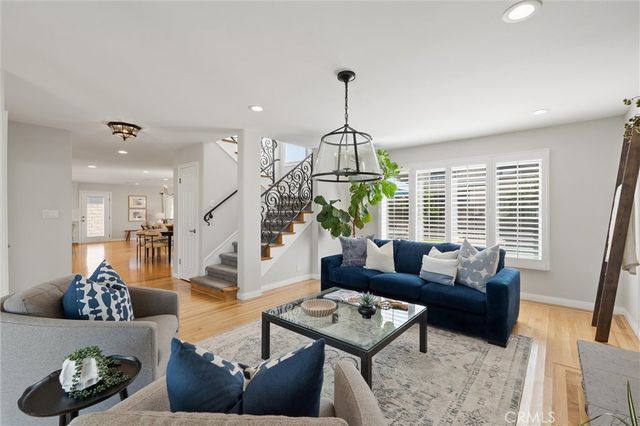 20332 Mansard Lane, Huntington Beach, CA 92646
