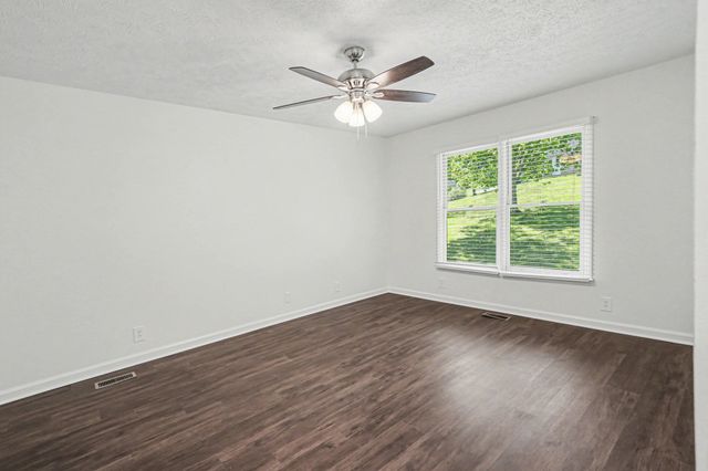 413 Saint Francis Ave, Smyrna, TN 37167