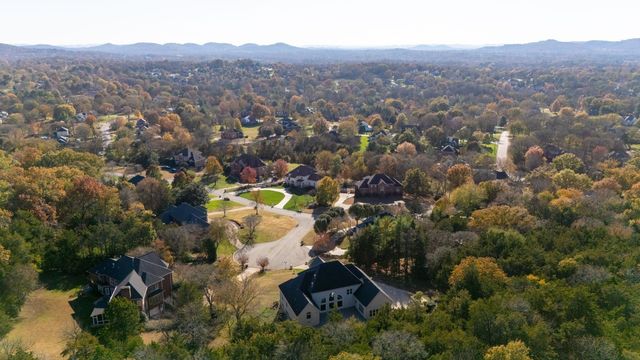 703 Ben Nevis Ct, Brentwood, TN 37027