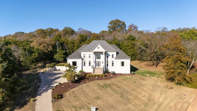 703 Ben Nevis Ct, Brentwood, TN 37027
