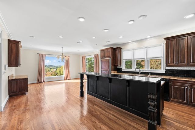 703 Ben Nevis Ct, Brentwood, TN 37027