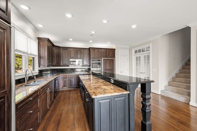 703 Ben Nevis Ct, Brentwood, TN 37027