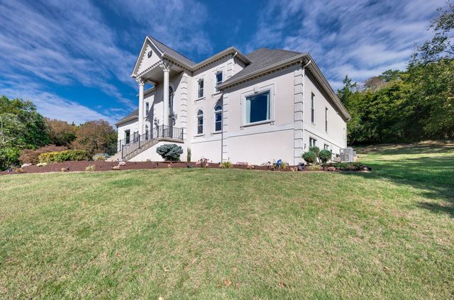 703 Ben Nevis Ct, Brentwood, TN 37027