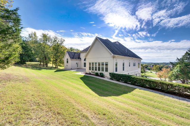 703 Ben Nevis Ct, Brentwood, TN 37027