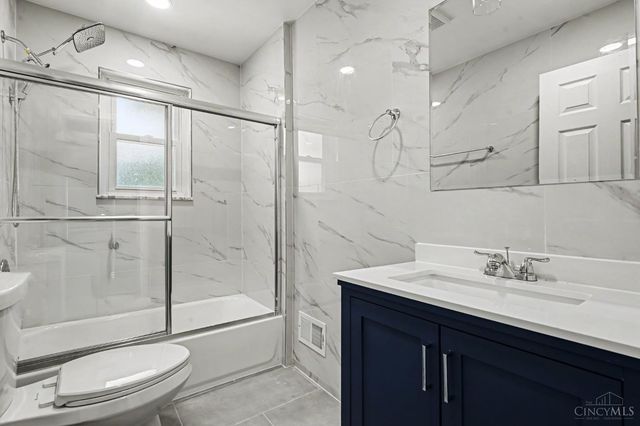 12175 Snider Road, Sycamore Twp, OH 45249