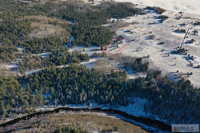 4449 E Grey Owl Drive, Ashton, ID 83420