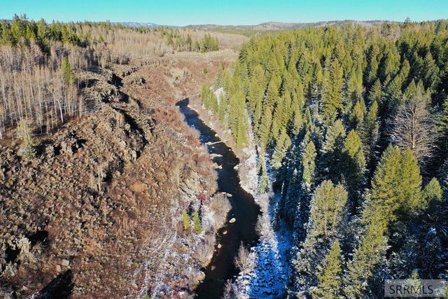 4449 E Grey Owl Drive, Ashton, ID 83420