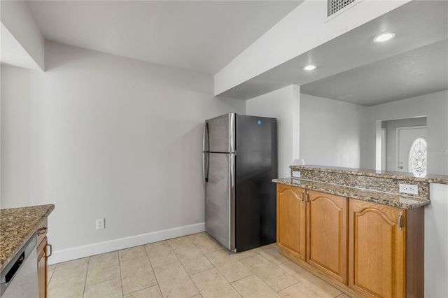 758 CANOVIA AVENUE, Orlando, FL 32804