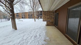 35 Nathan Lane N 114, Plymouth, MN 55441