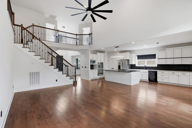 9337 Norwegian Red Dr, Nolensville, TN 37135