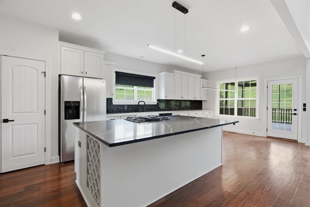 9337 Norwegian Red Dr, Nolensville, TN 37135